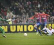 VIDEO + FOTO Start ratat » Steaua a pierdut în Olanda, 0-2, şi are şanse mici la calificarea în optimi