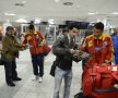 GALERIE FOTO Naţionala României a ajuns la Budapesta! Mutu şi compania au părut relaxaţi pe aeroport