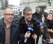 FOTO Judecarea recursului în Dosarul Valiza s-a amînat pentru data de 22 aprilie! Becali: "Eu iubesc Înalta Curte!"