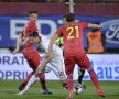 FOTO şi VIDEO Bourceanu a salvat un punct pentru lider » Rapid - Steaua 1-1, după un derby umbrit de incidente