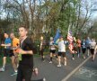 Maratoniştii români au alergat într-o cursă simbolică pentru victimele de la Boston