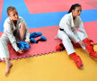 FOTO Ioana Simion şi Alexandra Mirea, între medicină şi karate