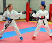 FOTO Ioana Simion şi Alexandra Mirea, între medicină şi karate