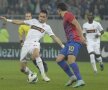 FOTO&VIDEO Aduceţi-le adversari! Roş-albaştrii îi îndepărtează pe "cîini" de Europa League » Dinamo - Steaua 0-2