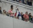 FOTO Circ în lojă » Gigi Becali s-a dat în spectacol pe Naţional Arena