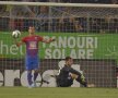 VIDEO&FOTO Finul şi-a salvat naşul cu preţul unei umilinţe » Steaua - Viitorul 2-5