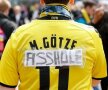 FOTO Toţi ochii pe Gotze » Cum a reacţionat "trădătorul" la golurile din finala Ligii şi cum l-au contestat fanii