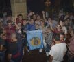 VIDEO&FOTO Of, ce chin, ce jale » Rapidul a retrogradat, jucătorii au cîntat manele cu Adi Minune! Detalii de la petrecere