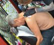 FOTO Unul dintre cei mai "nebuni" antrenori din Liga 1 uimeşte din nou » Şi-a făcut un tatuaj la 57 de ani!