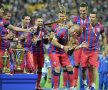 FOTO Party roş-albastru, bere brună » Cum au sărbătorit steliştii victoria din Supercupă