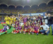 FOTO Party roş-albastru, bere brună » Cum au sărbătorit steliştii victoria din Supercupă