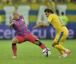 FOTO + VIDEO Victorie categorică şi calificarea este jucată » Steaua - Vardar 3-0