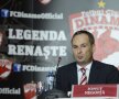 FOTO&VIDEO Cu chipul lui Hîldan pe piept » Dinamo a prezentat echipamentul pentru noul sezon