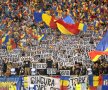 FOTO Un stadion cît o patrie » Suporterii naţionalei i-au dus către victorie pe jucătorii lui Piţurcă