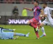 VIDEO+FOTO Victorie şi conflict » Steaua a învins ACS Poli, 3-0, însă ultraşii "roş-albştrilor" au declanşat războiul cu conducerea