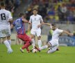 VIDEO+FOTO Victorie şi conflict » Steaua a învins ACS Poli, 3-0, însă ultraşii "roş-albştrilor" au declanşat războiul cu conducerea