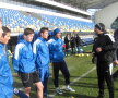 FOTO Antrenament alături de vedete » 5 liceeni s-au antrenat alături de Hamza şi Teixeira