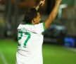 FOTO Eric îi are la picioare pe fanii lui Al Ahli, deşi n-a debutat! A sărutat emblema şi i-a salutat precum Ronaldinho