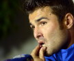 Cristian Ţopescu dă de pămînt cu Adrian Mutu: "E un om fără caracter!"  :O