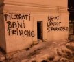 GALERIE FOTO Nu mai este dorit la Petrolul » Fanii au împînzit Ploieştiul cu sute de mesaje anti-Capră!