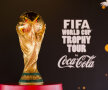 Coca-Cola aduce la Bucureşti cel mai rîvnit trofeu din fotbalul mondial!