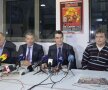 UPDATE FOTO Candidaţii la şefia FRF au vorbit în redacţia Gazetei: "Vrem alegeri mîine" » Replica lui Sandu: "Vă las, dar vom avea anticipate"