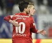 VIDEO "Cîini" de Europa » Dinamo o învinge pe Corona, 1-0, şi urcă pe locul 4