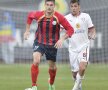 VIDEO şi FOTO Giuleştenii au pierdut derby-ul şi şefia Seriei I » Rapid - CSMS Iaşi 0-2