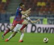 FOTO Fanii cîntă Bolero, jucătorii lui Stoican Marş Funebru » Dinamo - Steaua 1-1 (3-6) şi roş-albaştrii vor juca finala Cupei cu Astra