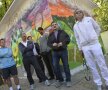 GALERIE FOTO Tenis în stradă » Ivanisevici, Pioline, Năstase şi Pavel au jucat pe-o stradă din Cotroceni!