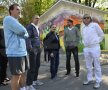 GALERIE FOTO Tenis în stradă » Ivanisevici, Pioline, Năstase şi Pavel au jucat pe-o stradă din Cotroceni!