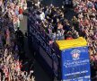 VIDEO şi FOTO Atletico a sărbătorit titlul cu fanii în Piaţa Neptuno » "El Cholo" Simeone a dansat pe scenă :D