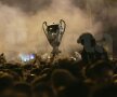 FOTO Sărbătoare de zile mari la Cibeles » "Galacticii" de la Real Madrid au sărbătorit alături de suporteri pînă la 6:30 dimineaţa!