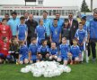 GALERIE FOTO Miodrag Belodedici şi Jean Vlădoiu au împărţit mingi copiilor din Botoşani: "Vrem să revitalizăm fotbalul românesc"