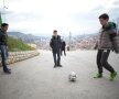 FOTO&VIDEO S-a lansat un documentar despre Mondial care surprinde puterea fotbalului fără a ţine cont de bariere