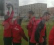 Dinamoviştii au trecut la rugby :D Cum s-au destins la antrenamentul de azi