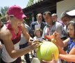 GALERIE FOTO Peste 200 de copii au jucat timp de o oră tenis cu Simona Halep la Kids Day!