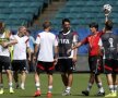 Un fost internaţional german îi cere lui Joachim Low să-l scoată din echipă pe Mesut Ozil: ”Cît mai jucăm în 10?”