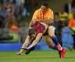 VIDEO+FOTO Brazilienii prinşi din nou nepregătiţi » Un suporter a intrat la finală pe teren şi a vrut să pupe un jucător!