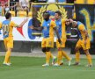 FOTO & VIDEO Petrolul - FC Botoşani 4-1 » Ploieştenii s-au distrat cu FC Botoşani şi pleacă încrezători la Plzen!