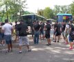 UPDATE FOTO Incidente la intrarea pe stadionul "Vasil Levski" » Fanii Stelei s-au bătut cu forţele de ordine