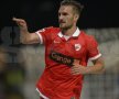 VIDEO A lovit din nou » Dinamo se impune în faţa Iaşiului, 1-0, graţie reuşitei lui Marius Alexe