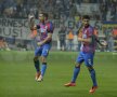 FOTO şi VIDEO Steaua învinge Petrolul cu 3-2, după un meci cu de toate! Roş-albaştrii rămîn lideri în Liga 1