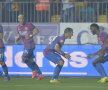 FOTO şi VIDEO Steaua învinge Petrolul cu 3-2, după un meci cu de toate! Roş-albaştrii rămîn lideri în Liga 1