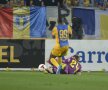 FOTO şi VIDEO Steaua învinge Petrolul cu 3-2, după un meci cu de toate! Roş-albaştrii rămîn lideri în Liga 1