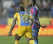FOTO şi VIDEO Steaua învinge Petrolul cu 3-2, după un meci cu de toate! Roş-albaştrii rămîn lideri în Liga 1