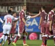 VIDEO+FOTO Prea buni şi în zece » Dinamo s-a distrat în Giuleşti, 3-0 cu Rapid, deşi a jucat aproape tot meciul în inferioritate