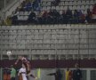 VIDEO+FOTO Prea buni şi în zece » Dinamo s-a distrat în Giuleşti, 3-0 cu Rapid, deşi a jucat aproape tot meciul în inferioritate