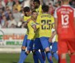 FOTO şi VIDEO Oţelul - Steaua 0-3 » Roş-albaştrii cîştigă fără emoţii şi rămîn pe primul loc