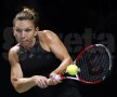 Simona Halep a pierdut în faţa Anei Ivanovici, dar a cîştigat grupa! Românca o duce pe Serena Williams în semifinale